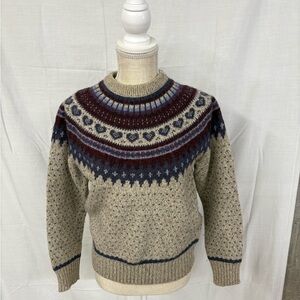 Women’s Eddie Bauer Crewneck Sweater - Beige with Navy & Burgundy Pattern